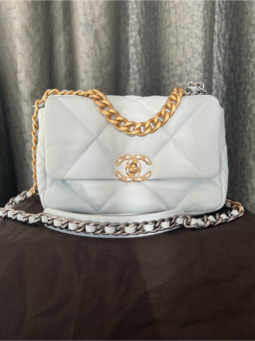 Chanel 19 Lambskin Flap Bag Medium — Light Blue (Pre-owned/Excellent Condition)